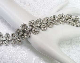 Authentic Vintage Detailed 1920s Art Deco Rhinestone Bracelet - silver tone metal - Varying stones - crystal rhinestones - GATSBY - Flapper