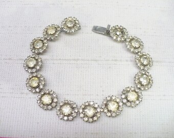 Lovely Vintage Art Deco Rhinestone Bracelet - silver tone metal - GATSBY wedding - bridesmaid gift - mother of the bride - **Note SIZE**