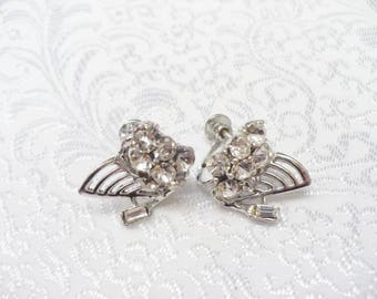 Vintage Rhinestone Silver Earrings - vintage bridal - Silver tone metal -clip on style - Bridesmaid gift - vintage rhinestone - unique style