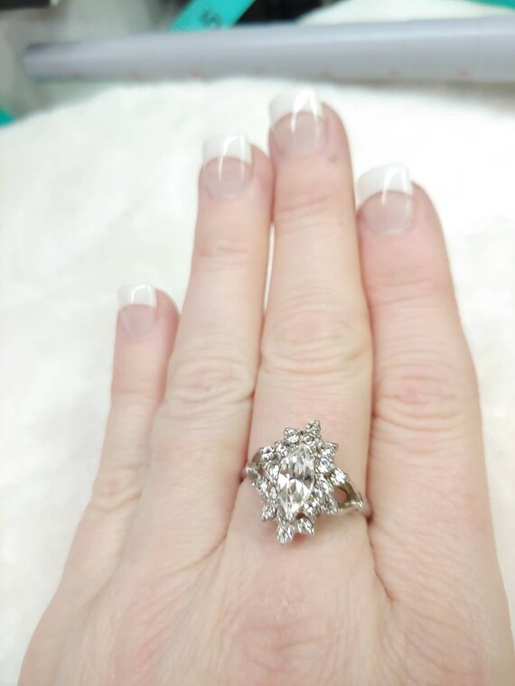 Large vintage rhinestone statement ring-silver to… - image 2