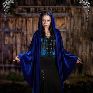 Cape Enchantement Accessoire pour Vêtement Gothika - Cape gothique GN pour femme (grandeur nature) costume gothique et cosplay