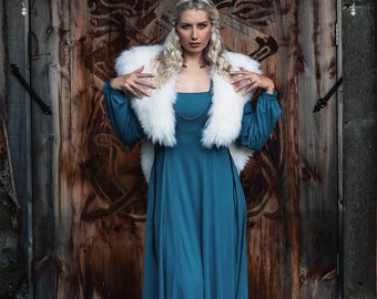 Asgeir dress Viking collection - Norse dress for women, LARP costume and shield-maiden cosplay