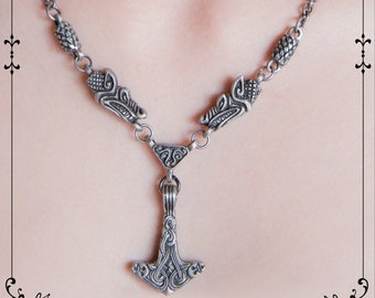 Thor hammer Mjolnir with zoomophic wolf head Mjölnir
