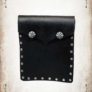 Mercenary Large leather poutch in leather for LARP, action roleplaying and cosplay