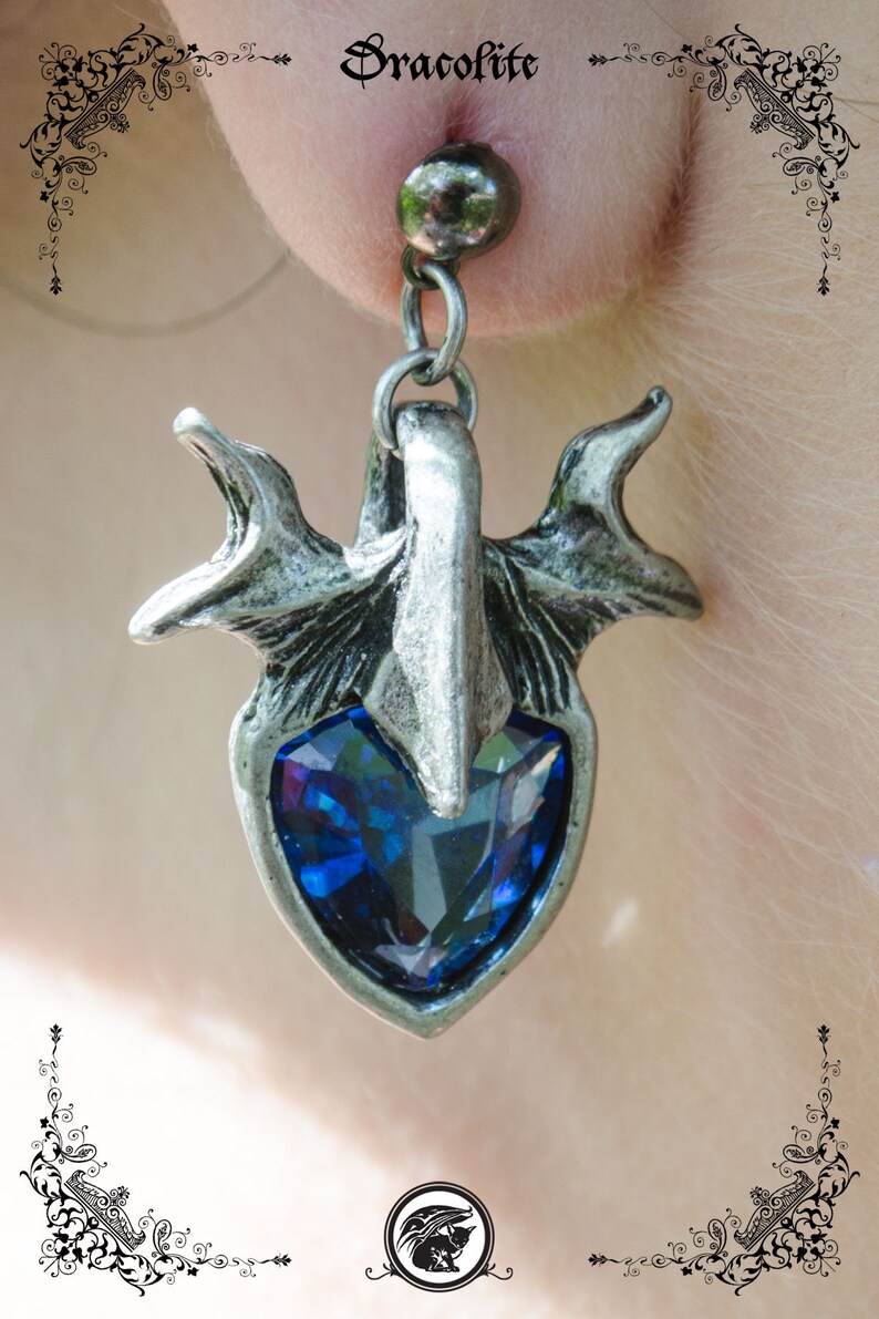 Collier Pendentif Fantaisie Style Médiéval Gothique En Acier Vieilli - Sautoir Unisexe