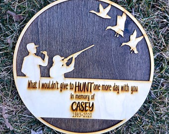 Personalized Hunting Memorial Plaque – Custom Duck Hunter Remembrance Sign, Rustic Wood Sympathy Gift