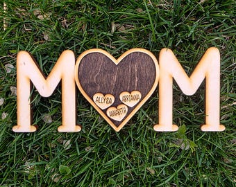 Personalized Mom Sign with Kids Names, Custom Wooden Mother Gift, Family Name Sign, Mothers Day Gift from Kids, Grandma Gift