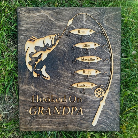 Hooked on Grandpa Papa Dad Father's Day Birthday Plaque Sign Personalized  Customized Fishing Trip Gift for Him 1-5 Lures up to 15 Names -  Canada
