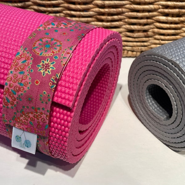 Adjustable Mat Strap for Regular Yoga Mat or Thick Pilates Mat (7" to 4.5" roll diameter)