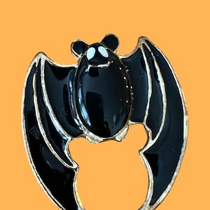 Halloween Bat Pin, adorable Vintage Black Enamel on Goldtone Scray bat with wings brooch, unisex lapel pin, goth jewelry, cool & creepy