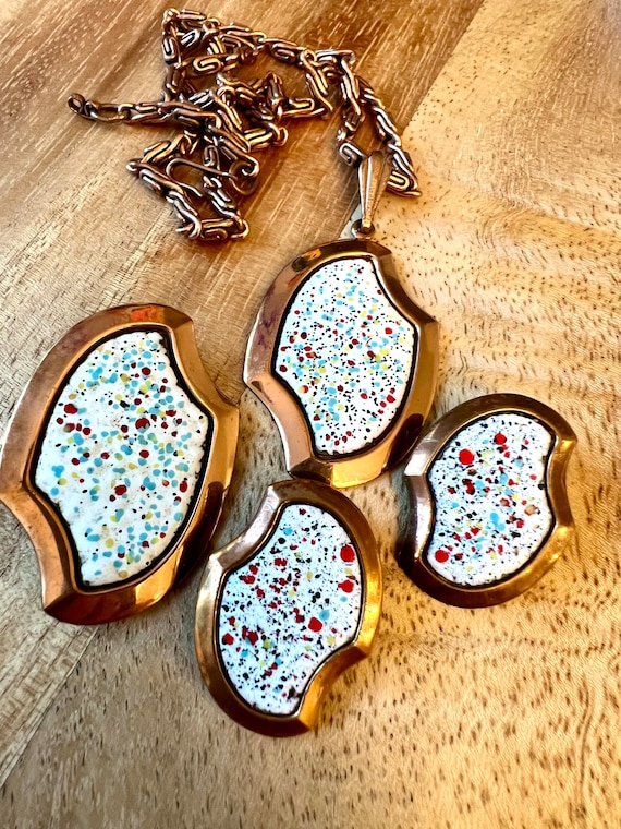 Mid Century Speckled Enamel Copper Jewelry Set, A… - image 1