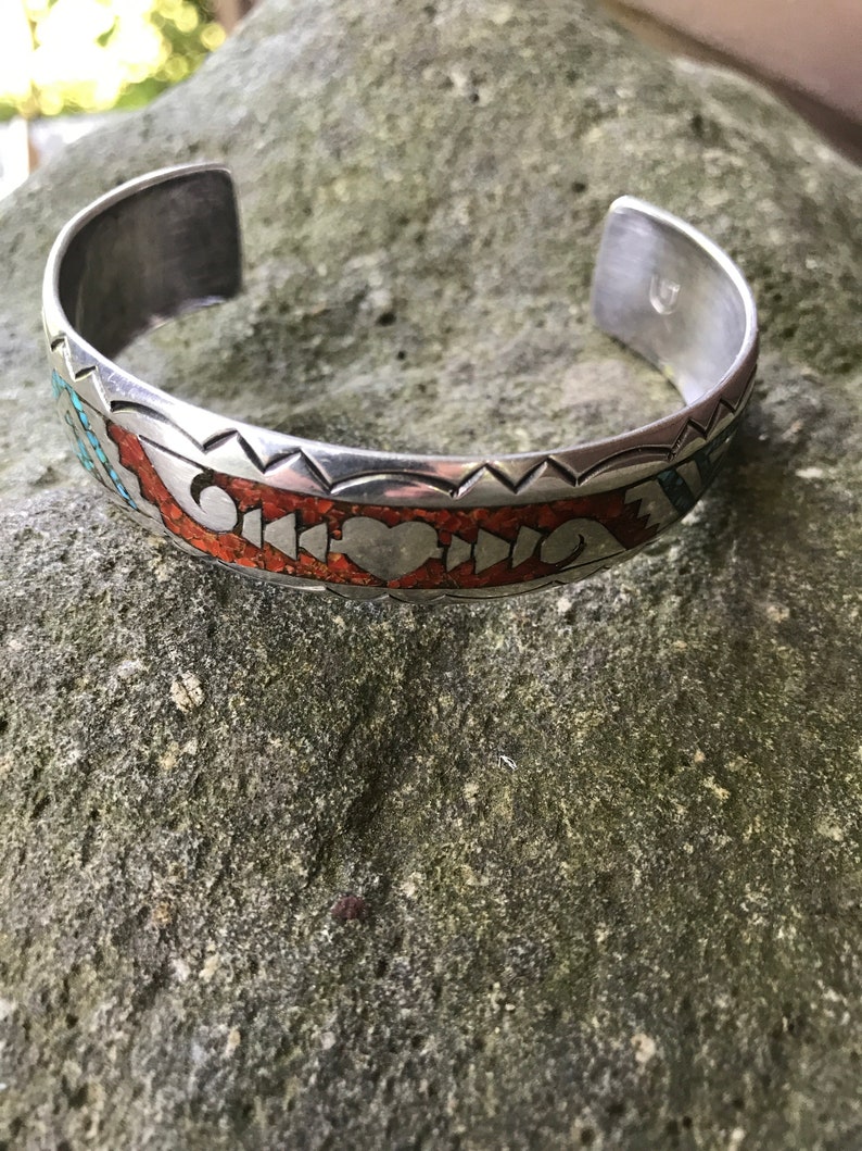 Native American Southwestern Chip Inlay Silver Heart Cuff Bracelet Signed G