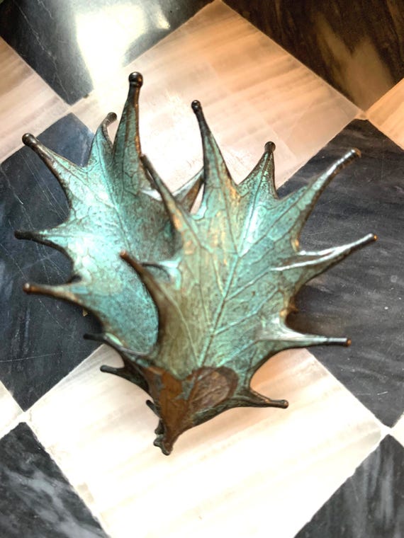 Vintage Copper Dipped Leaf Unisex Lapel Pin