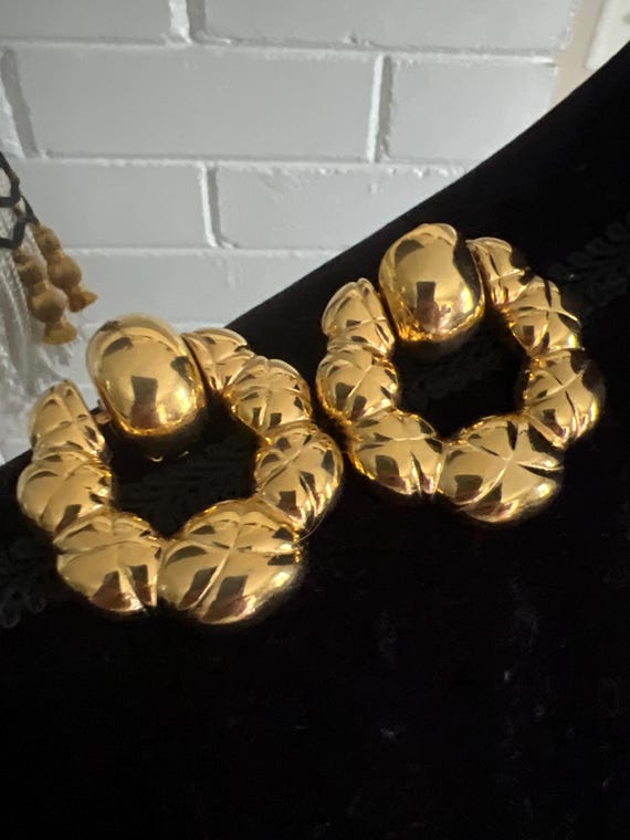 Big Bold Sexy 90s Statement Earrings, Quilted Gold Hoop Clip on Dangles, High End Glamour Jewelry, Runway, ladies that lunch, French Style