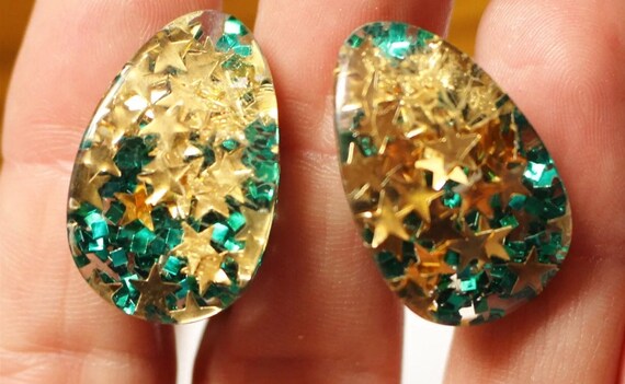 Vintage Green & Gold Confetti Stars Glitter Lucite Clip on Earrings