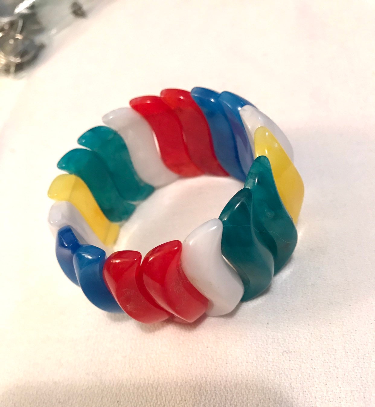 Vintage Mid Century Plastic Carnival Rainbow Stretch Bracelet