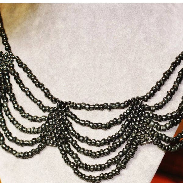 Vintage Scalloped Gunmetal Seed Bead Southwestern Style Statement Necklace, Hand Strung Boho Gypsy Cowgirl Praire Fashion Choker Collar