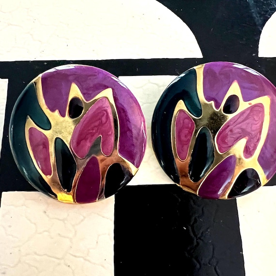 Groovy Mid Century Mod Enamel Abstract Art In Purple- Big Round Earrings in mint Condition