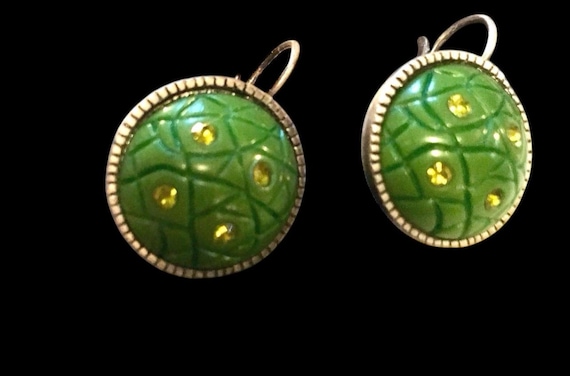 Vintage Art Deco Green Clip On Earrings: Silvertone Jewelry