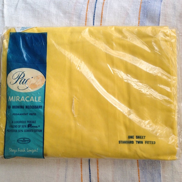 Vintage Pacific Miracle no iron bright Yellow perm press twin fitted bottom sheet - still in package