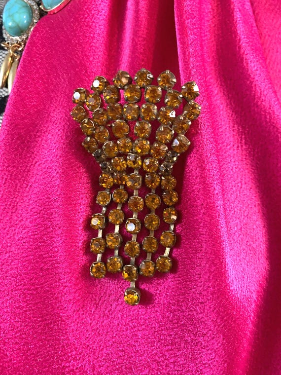 An Old Regal Amber Rhinestone Crested Dangle Unisex Lapel Pin, Trending Gothic Fashion Accessory