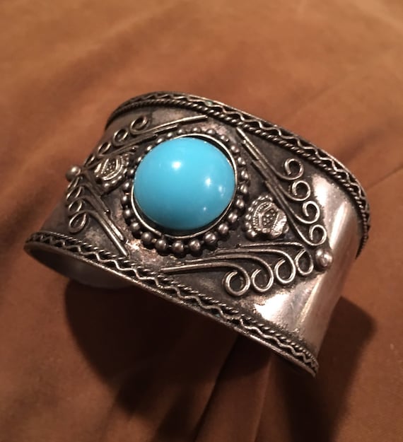 Big Boho Vintage Southwestern Tribal Boho Cowgirl Faux Turquoise Antiqued Silvertone Cuff Bracelet