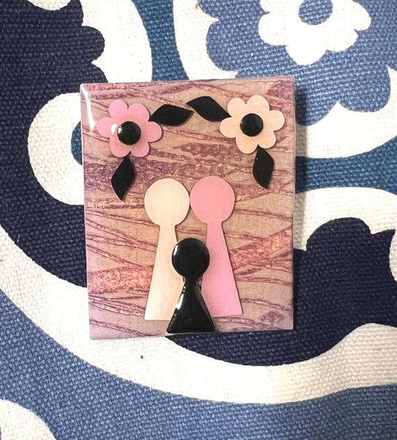 Vintage Lucindas People Pin, 80s Post Modernist Brooch, Made in Maine