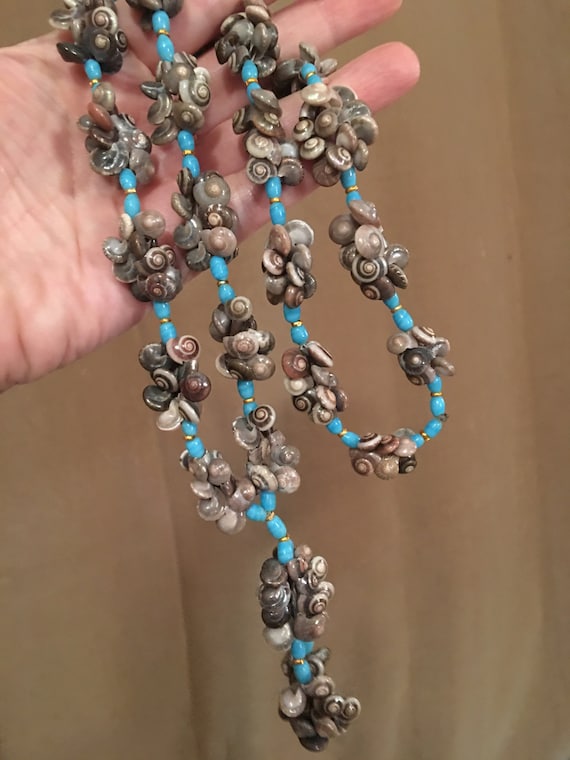 Amazing Mid Century Vintage Natural Sea Shell Necklace, Tiny Snail Shell Custer Beads with pretty Turquoise accent beads, Tropical Necklace