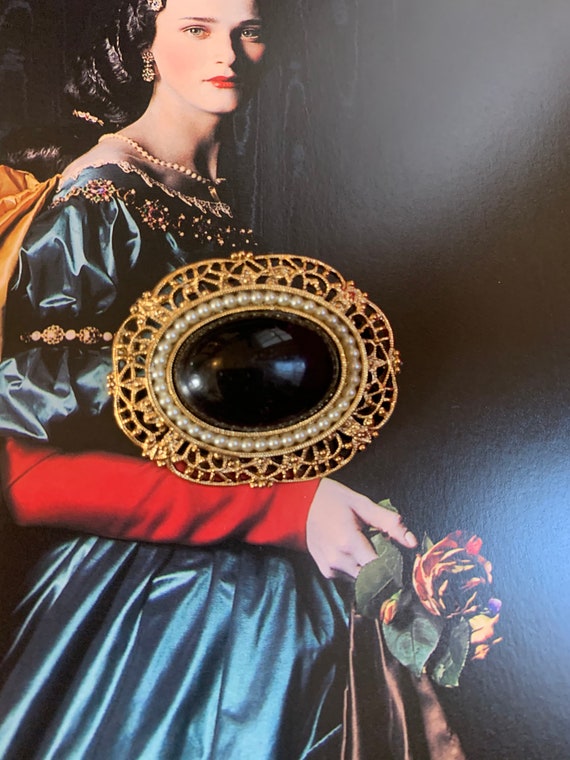 Victorian Revival Black Vintage Brooch, Classic Faux Onyx and Ornate Goldtone Unisex Lapel Pin