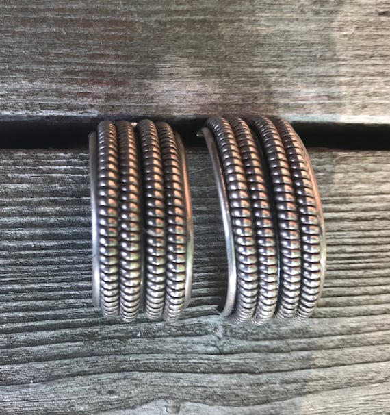 Coiled Sterling Silver Native Southwestern Artisan Earrings.Bold 80s Modernist Demi Hoops Boho Gypsy Cowgirl Vintage Silver Tribal Earrings