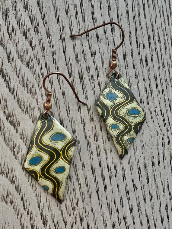 Trippy 70s Psychedelic Enamel Dangles, Hippie Sta… - image 7