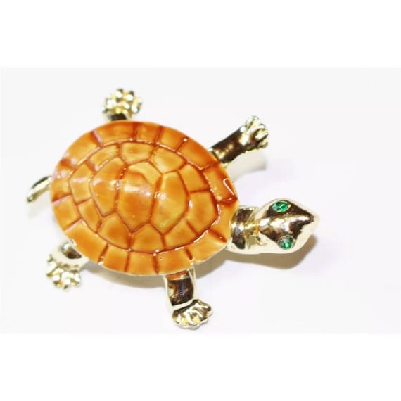 Cute Little unsigned Goldtone & brownish orange enamel Turtle Brooch with Green Rhinestone Gem Eyes enamel pin