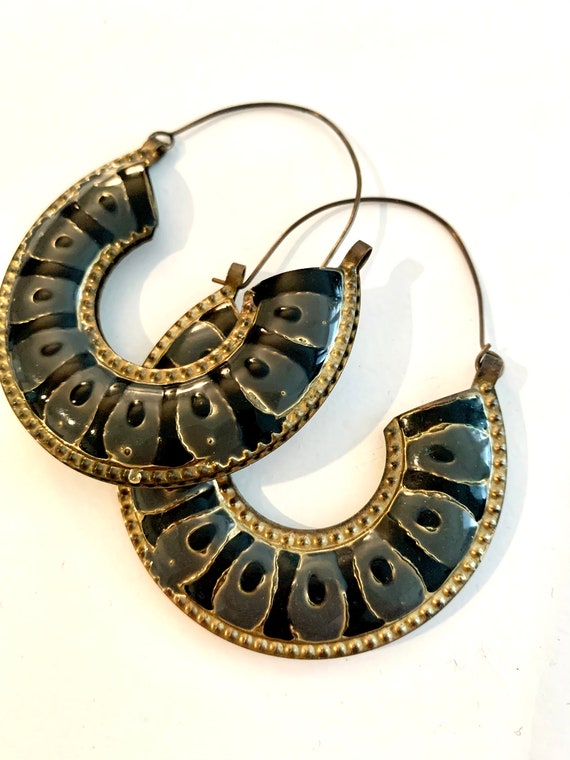 Vintage Boho Enamel Snake Brass Hoops, Big Bold 8… - image 1