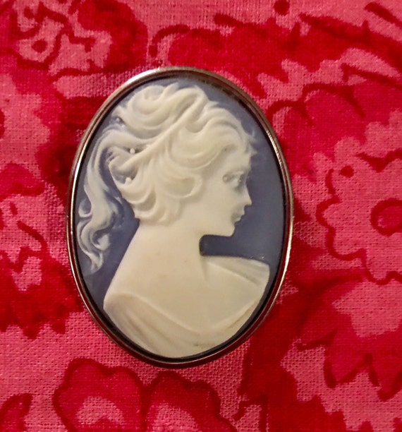 Sky Blue Victorian Revival lady Cameo Pin, Romant… - image 5