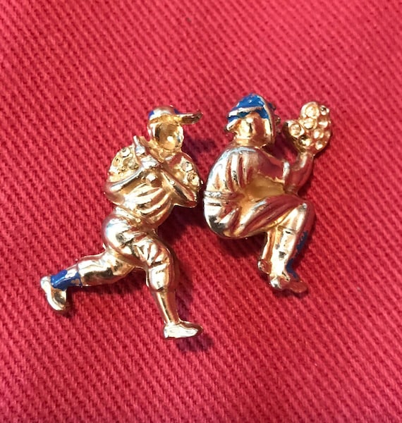 Two Really Old Baseball Player Scatter Pins Goldtone with Blue enamel Missing Rhinestones Broken Bat Batter & Catcher AS IS