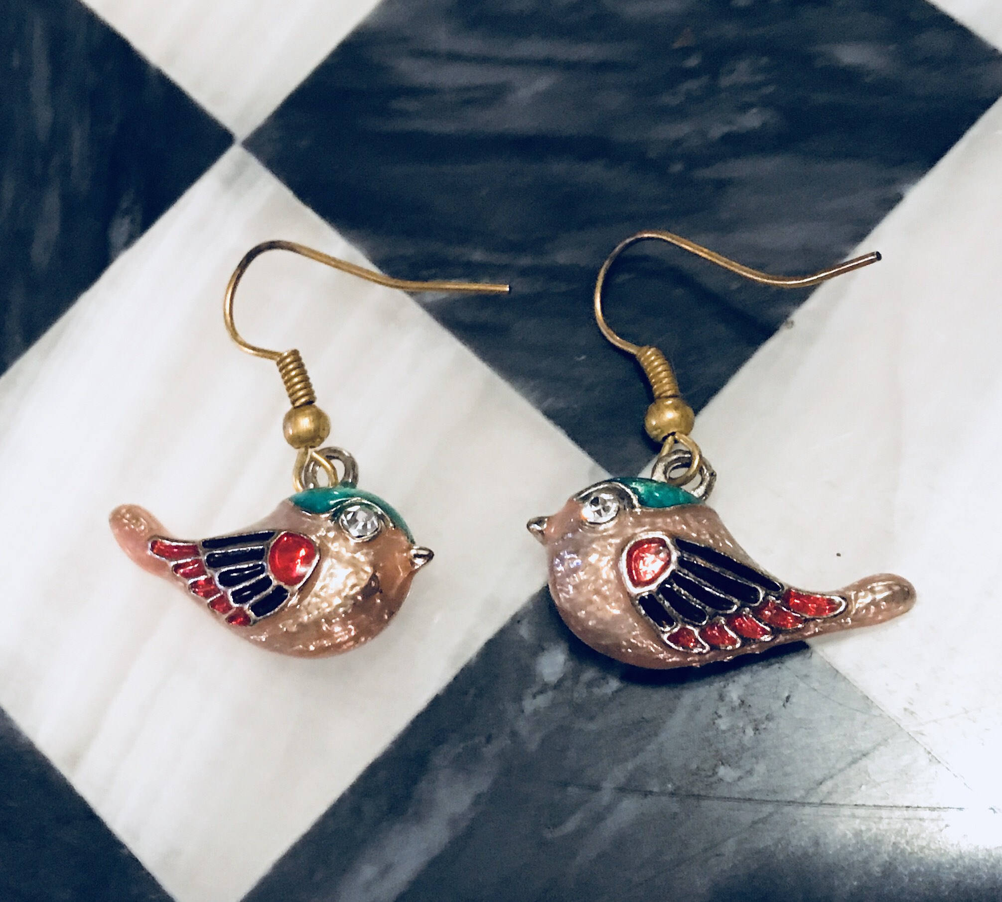 Beautiful Enamel Cloisonné Colorful Bird Dangle Earrings with Ice Rhinestone eyes & Goldtone