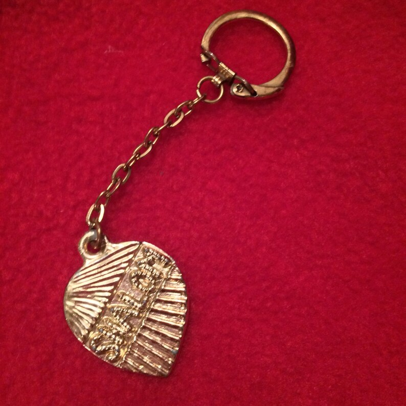 Vintage Cutty Gold Tone SHALOM Key Ring Chain