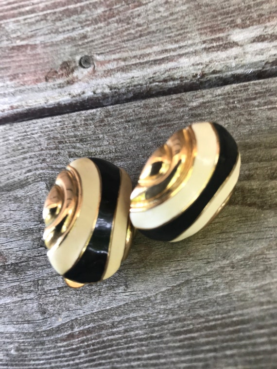 Art Deco Vanilla Cream and Black Enamel and Goldtone Geometric Vintage Clip on Earrings