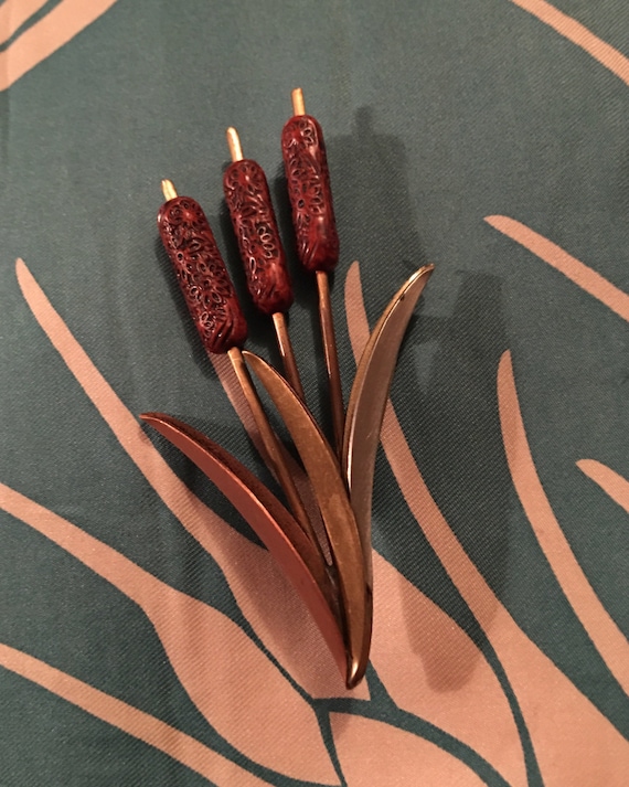 Cat O' Nine Tails cattails brooch Pin, Super Cool Mid Century Vintage Lapel Pin