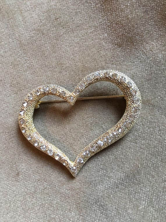 Sparkling Rhinestone encrusted Silvertone Heart P… - image 3