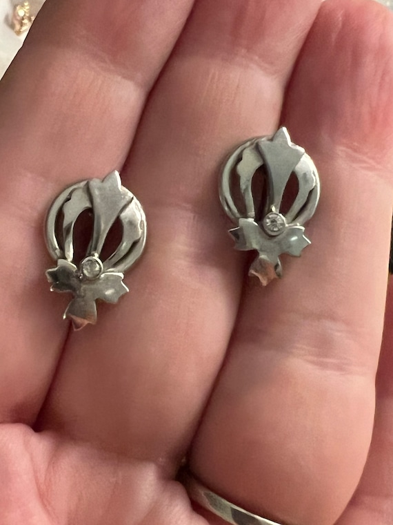 Vintage Sterling Ribbon Crest Screw Back Earrings with tiny Diamond chips, 1950s or Earlier