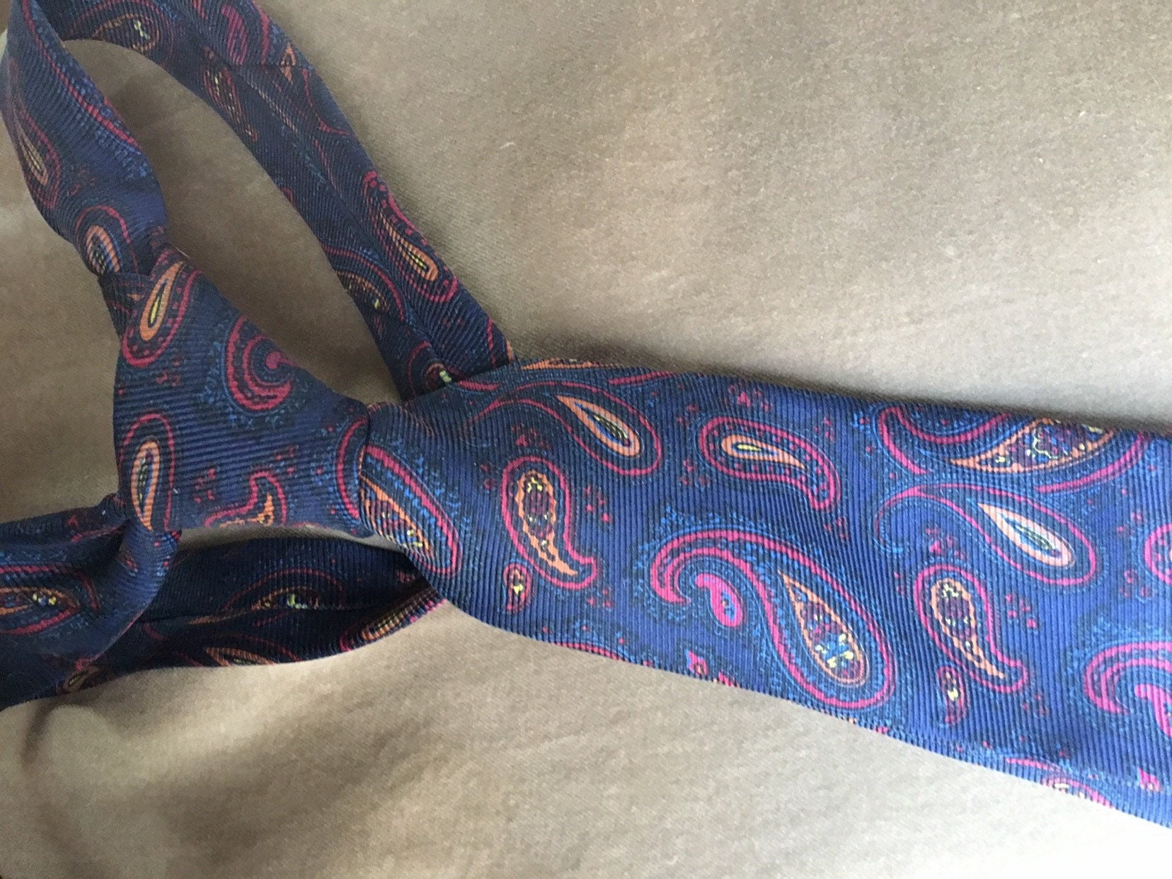 Narrow Vintage Navy Paisley Tie from Harrods, 100% Silk By Michealsons ...