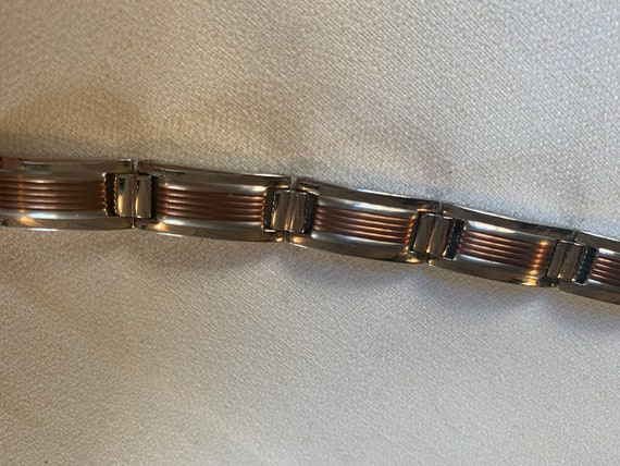 Mens Stainless Steel Link Bracelet with bronzy inlay Design 8 6/8 inches without actual clasp piece in measurement