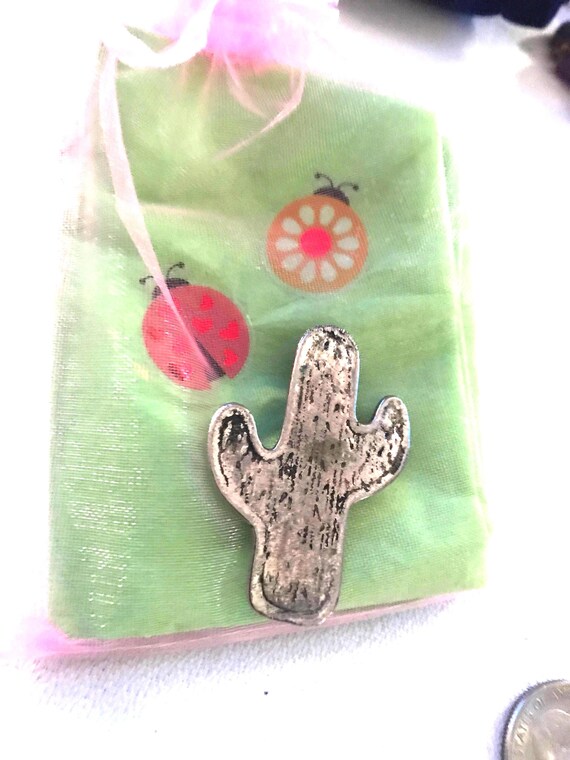 Bling Treat! 10 Dollar Bling goodie this one is a Super cute Little Silvertone Southwestern Cactus Pin Great treat gift
