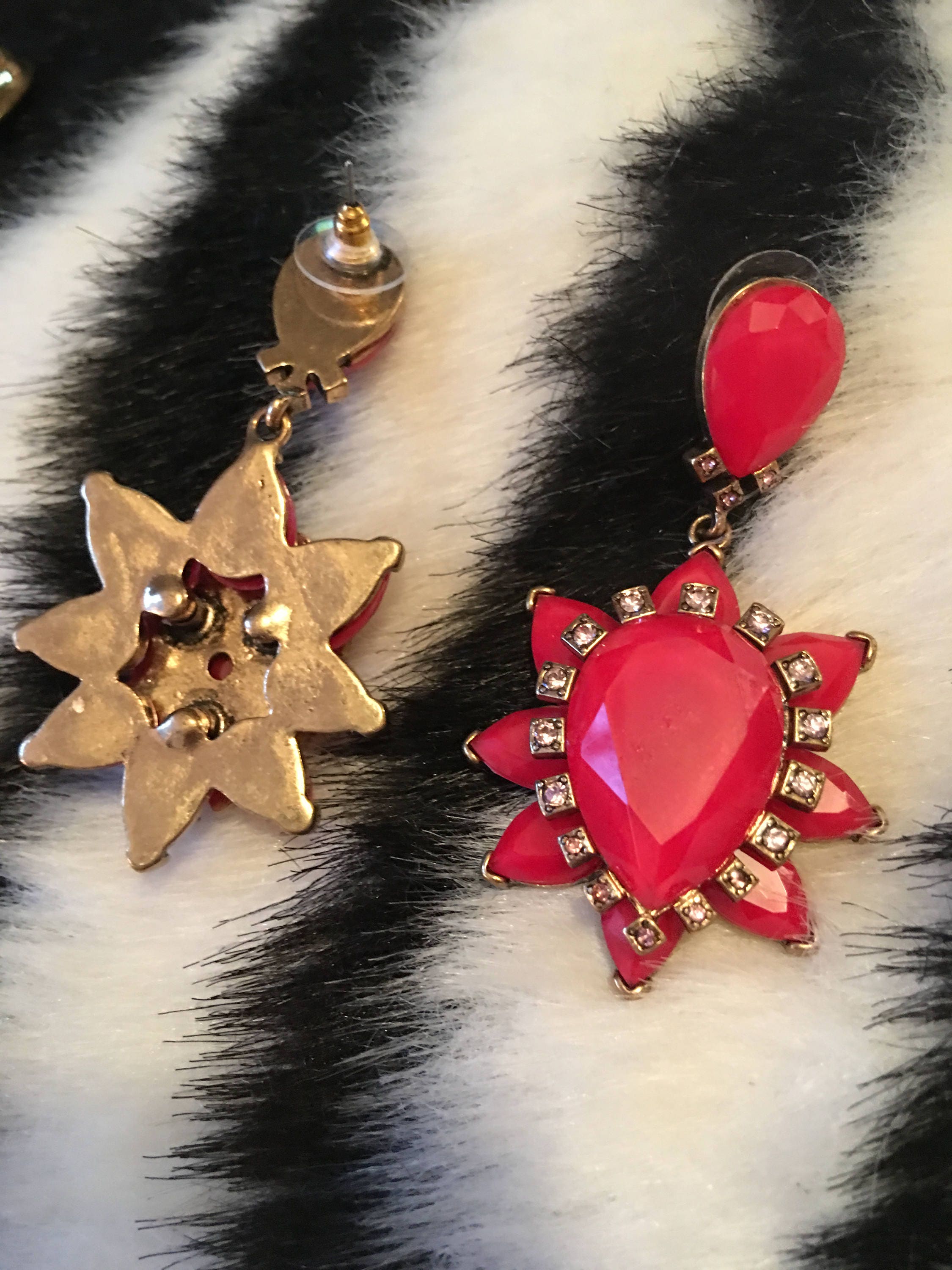 Punky 90s Glam Cherry Red Lucite & rhinestone Glamour Jewelry EARRINGS