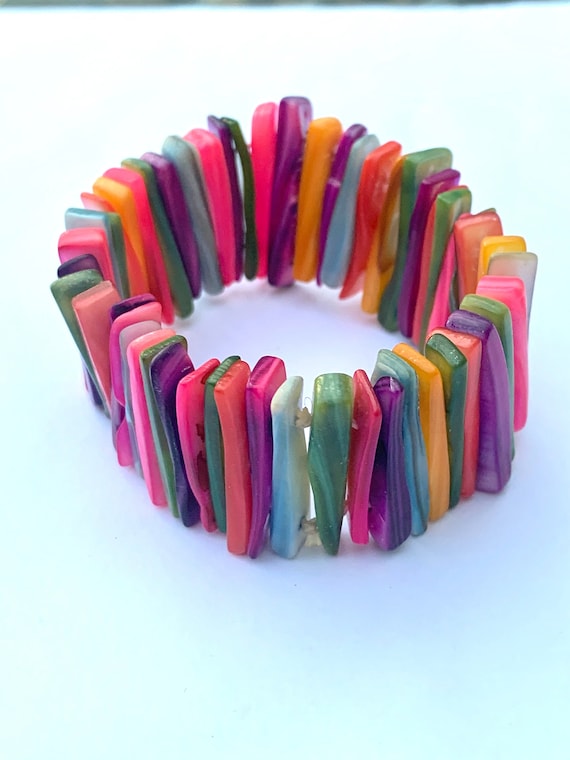 Rainbow Dyed MOP Stretch Bracelet, Multi Color Block Artsy Color School Style Vintage Shell Cuff