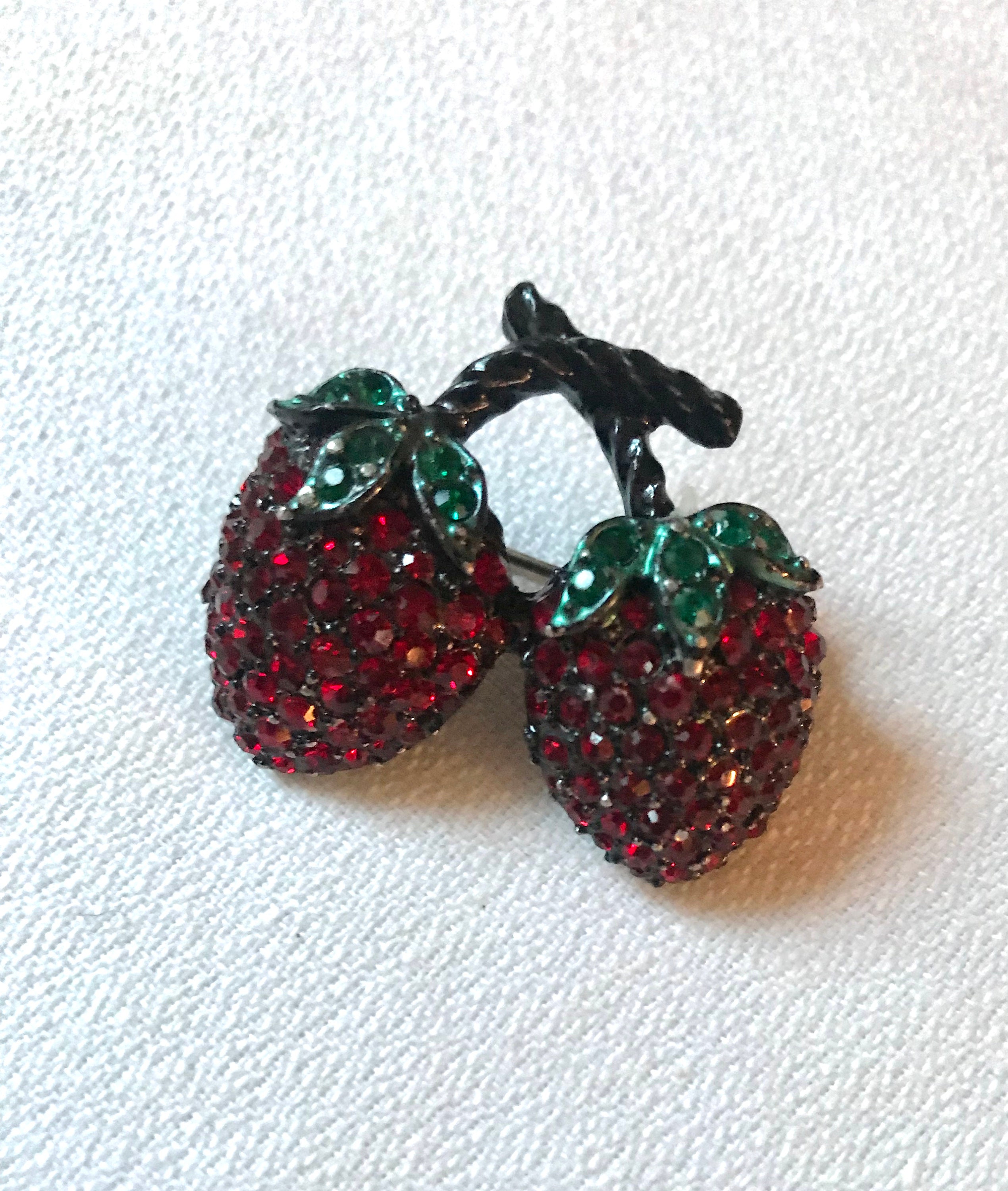 Japanned Red Rhinestone Strawberry Vintage Fruit Pin, Post War Mid ...