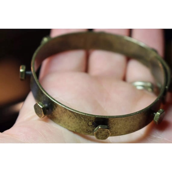 Vintaged Studded Bronze Clasp Bangle Bracelet