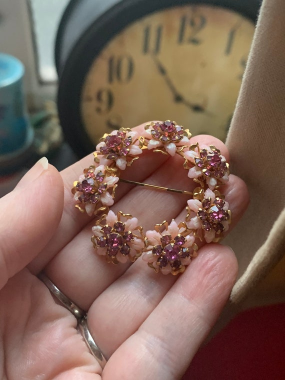 Vintage Pink Rhinestones Floral Pastel & Goltone … - image 8