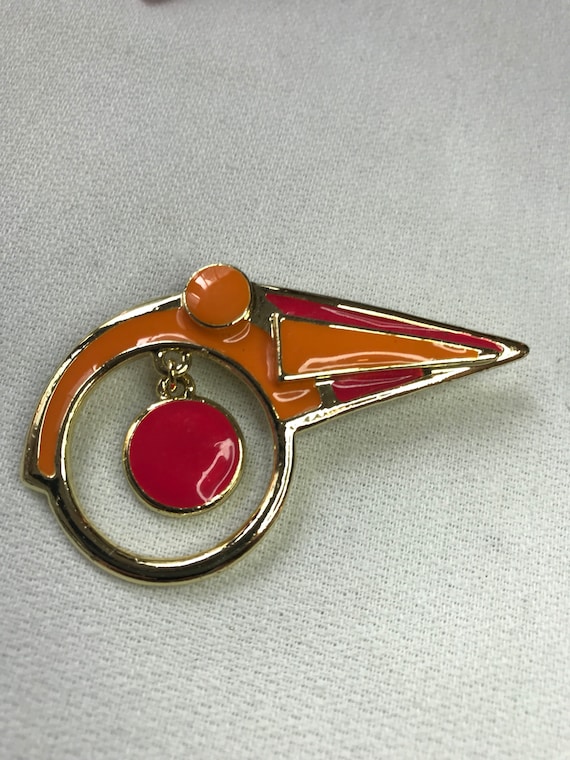 Abstract Modern Pink & Orange Enamel 80's Vintage Goldtone Pop Mtv Generational Pin